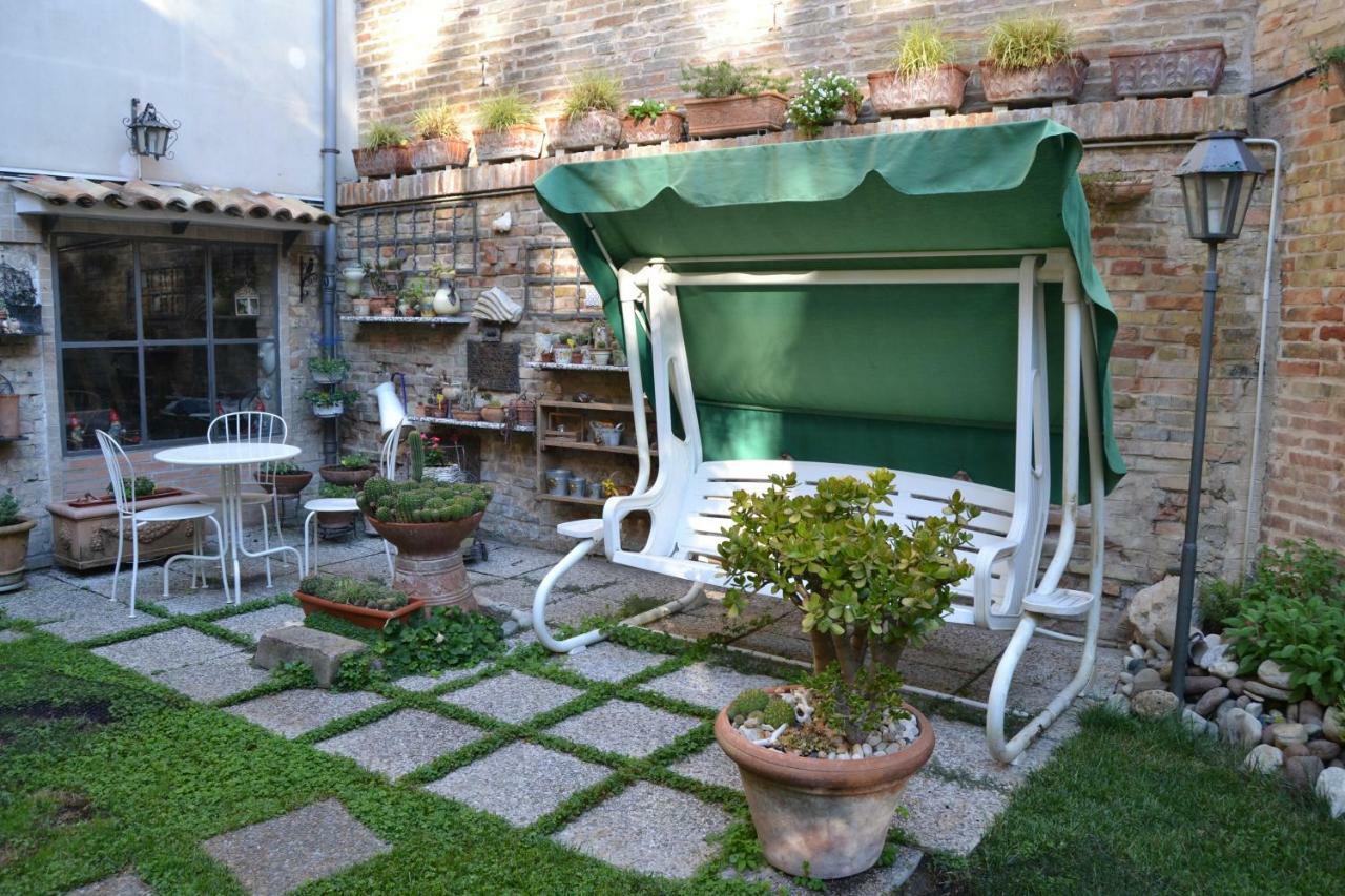 Bed and Breakfast Il Giardino Roccioso à Ravenne Extérieur photo